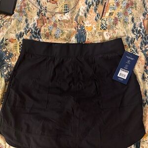NWT Marika Dry Wik Skort with Front and Back Pockets (measurements in pics)